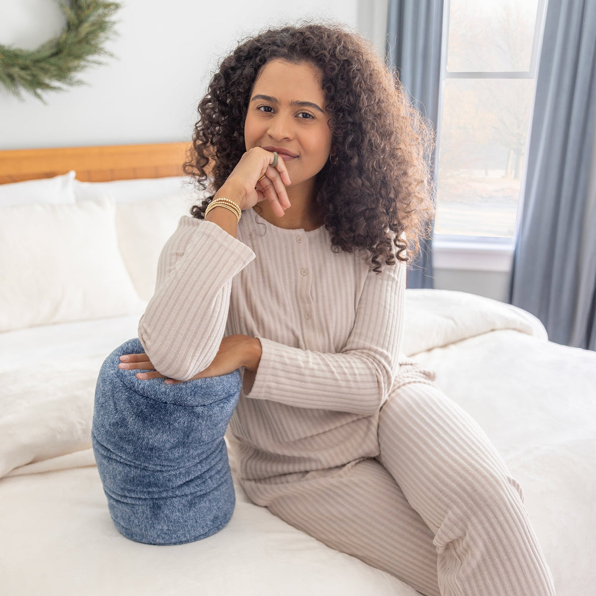 VelvetLoft® Neckroll Pillow