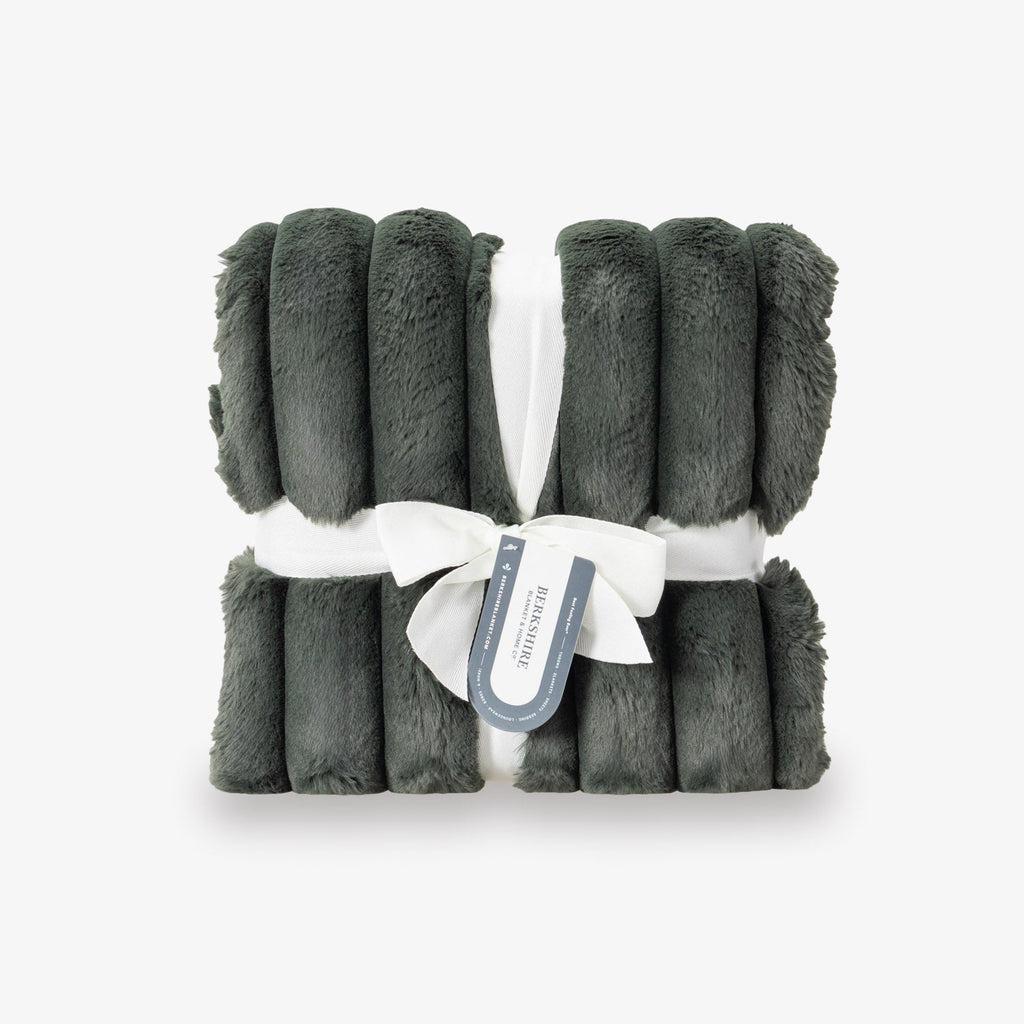 Acadia Faux Fur Throw