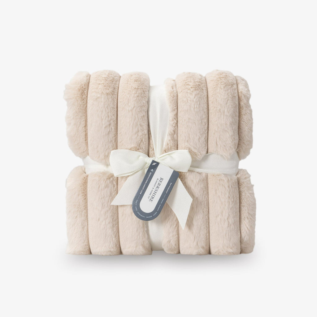 Acadia Faux Fur Throw