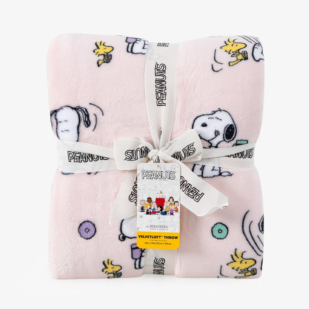 Peanuts® VelvetLoft® Throw