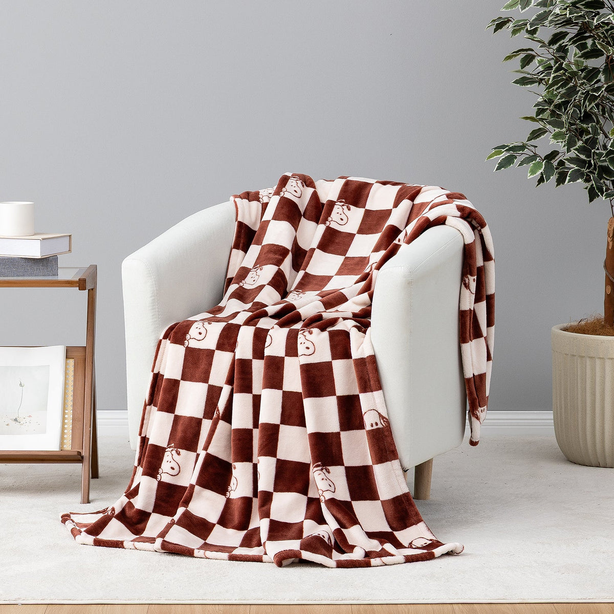 Peanuts® VelvetLoft® Throw