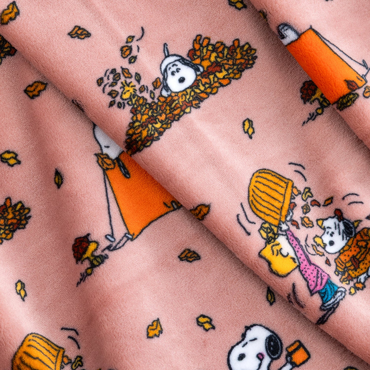 Peanuts® VelvetLoft® Throw
