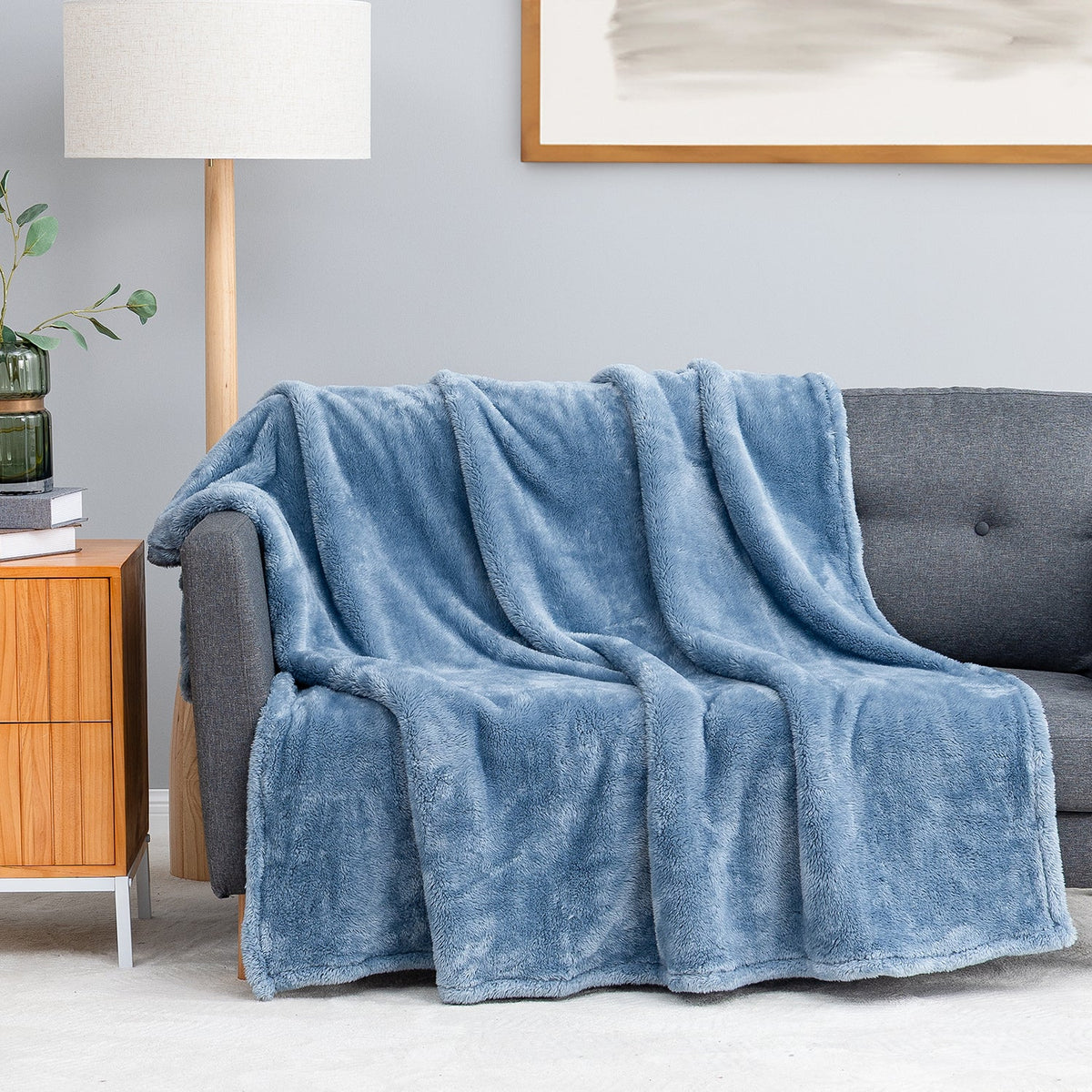 Premium Extra-Fluffy™ Throw