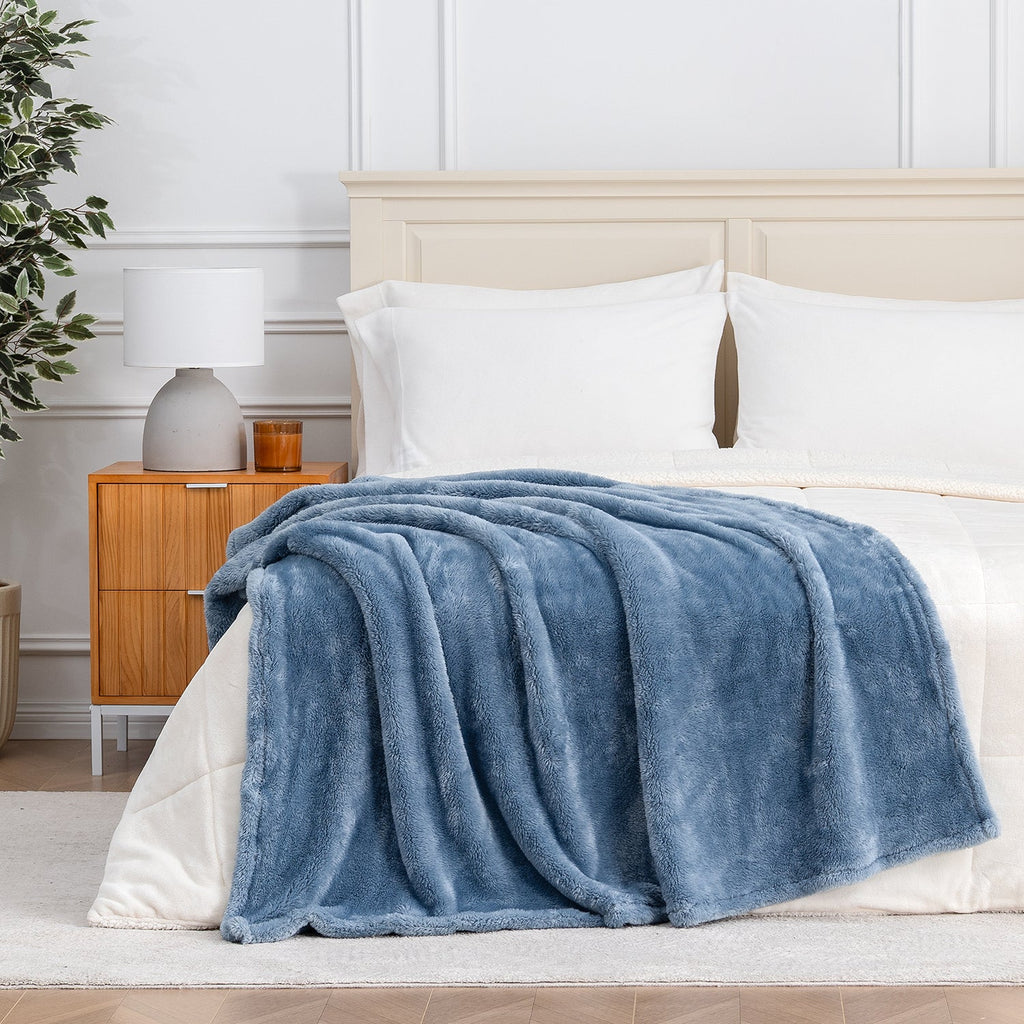 Premium Extra-Fluffy™ Throw
