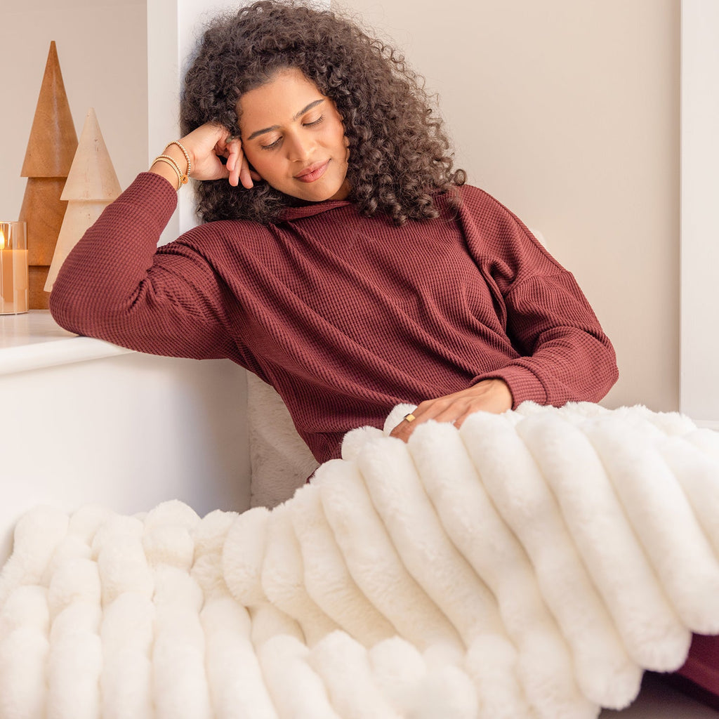 Acadia Faux Fur Throw
